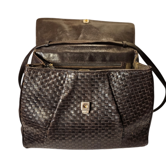FENDI WOVEN HANDBAG - Picture 12 of 16